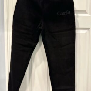 Comfrt unisex  Black Joggers